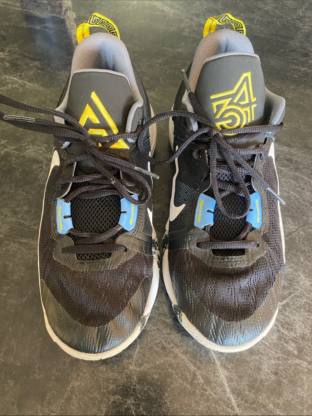 Nike Kyrie 6 basketball shoes